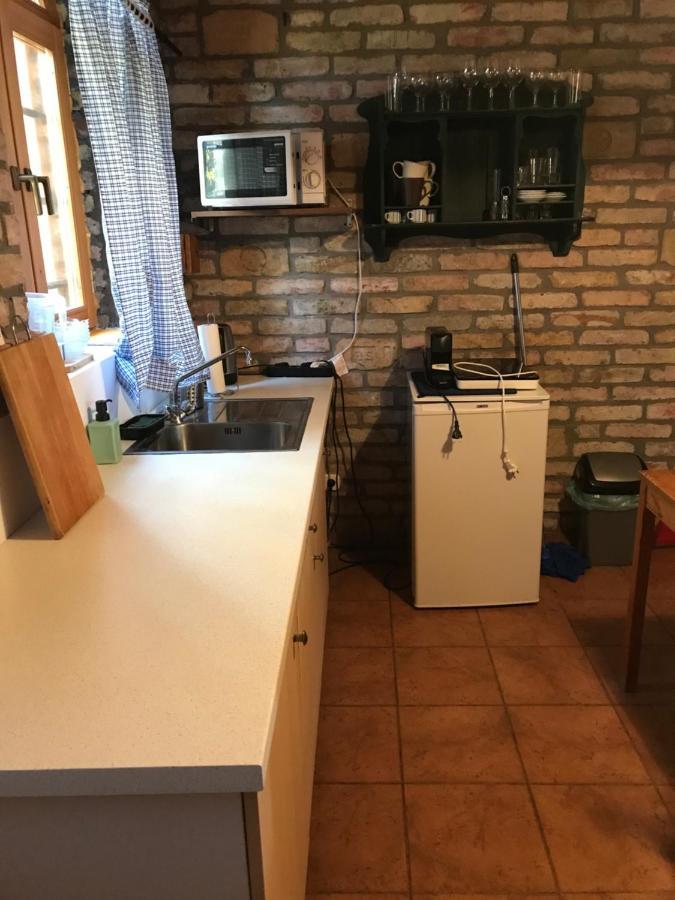 Cifrapince Es Vendeghaz Villa Tordas Bagian luar foto