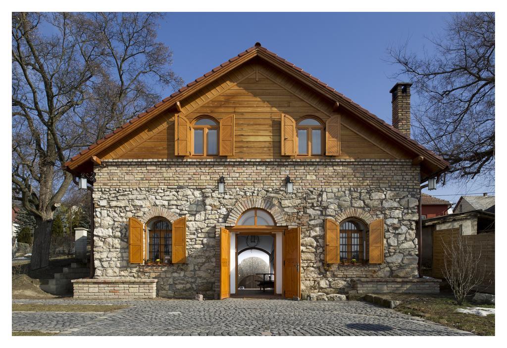 Cifrapince Es Vendeghaz Villa Tordas Bagian luar foto